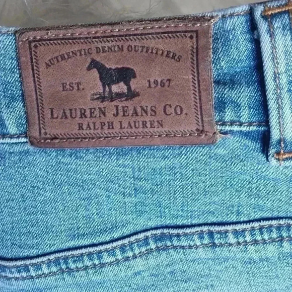 Ralph Lauren Straight Leg Jeans Size 14P Denim Casual Academia Preppy Preowned - Picture 3 of 4